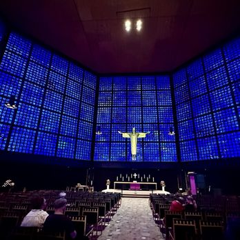 Kaiser-Wilhelm-Gedächtniskirche - Churches Near Me - Berlin, BE
