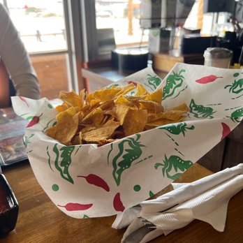 Silver Moon Cafe - Complementary chips - Mexican Near Me - Santa Rosa, New Mexico Silver Moon Cafe - Complementary chips - Mexican Near Me - Santa Rosa, New Mexico
