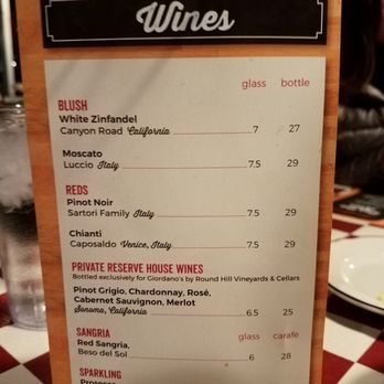 Giordano's - Pizza Near Me - South Elgin, Illinois