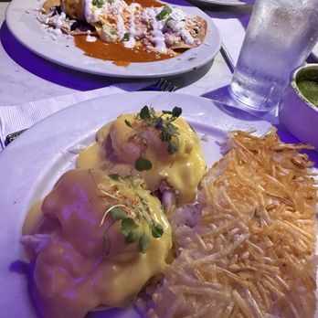The Secret Garden - Crab meat egg Benedict - Breakfast & Brunch Near Me - Modesto, California
