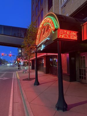 Jake's Downtown by null