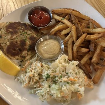 Barley Mac - Jumbo Lump Crab Cake (single) - Bars Near Me - Arlington, Virginia Barley Mac - Jumbo Lump Crab Cake (single) - Bars Near Me - Arlington, Virginia