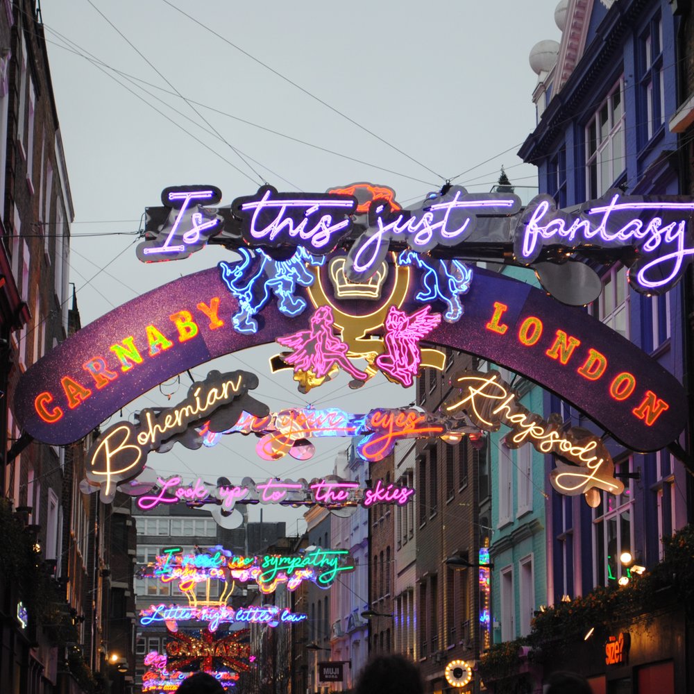 Carnaby Street - Shopping Centers Near Me - London, XGL Carnaby Street - Shopping Centers Near Me - London, XGL