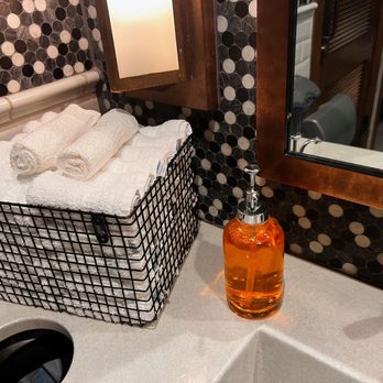 Saint & Second - Nice bathrooms! - New American Near Me - Long Beach, California Saint & Second - Nice bathrooms! - New American Near Me - Long Beach, California