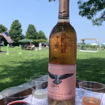 Ospreys Dominion Vineyards - Ospreys Rose - Wineries Near Me - Peconic, New York Ospreys Dominion Vineyards - Ospreys Rose - Wineries Near Me - Peconic, New York