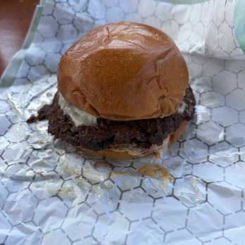 Harriet's Hamburgers - The OG Burger (4/5) - Burgers Near Me - Charlotte, North Carolina Harriet's Hamburgers - The OG Burger (4/5) - Burgers Near Me - Charlotte, North Carolina