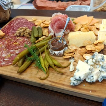 Apt 115 - Wine Bars Near Me - Austin, Texas