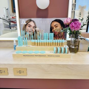 Tap Beauty Lounge - Sweed makeup - Blow Dry/Out Services Near Me - Henderson, Nevada Tap Beauty Lounge - Sweed makeup - Blow Dry/Out Services Near Me - Henderson, Nevada