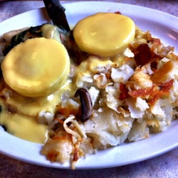 Menomonie Family Restaurant - Julian Benedict (Vegetarian w/ Artichoke Hearts, etc)