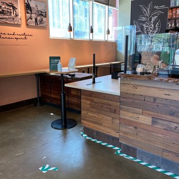 Starbucks - Coffee & Tea Near Me - Los Angeles, California