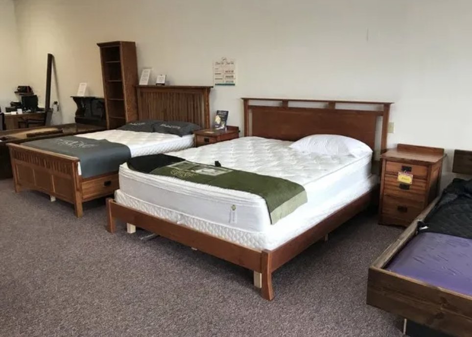 LA BRIE’S SLEEP CENTER Updated May 2024 34 Photos & 11 Reviews