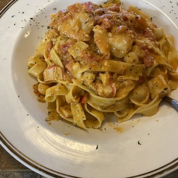 Cafe Sicilia - Seafood Fettuccine - Italian Near Me - Bedford, Texas