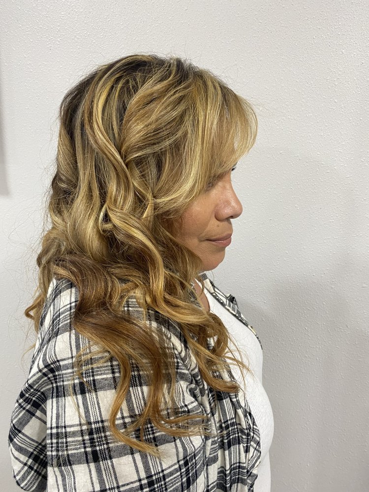 IRON GLO BEAUTY Updated September 2024 48 Photos 1206 Williams Dr