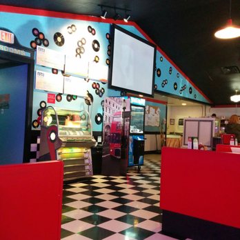 True North Diner - American Near Me - Bedford, Nova Scotia