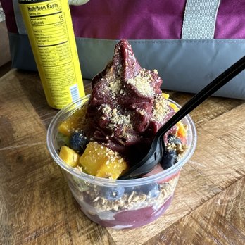 Get Fit Fuel - a bowl of fruit and yogurt - Health Markets Near Me - Lakewood Ranch, Florida Get Fit Fuel - a bowl of fruit and yogurt - Health Markets Near Me - Lakewood Ranch, Florida