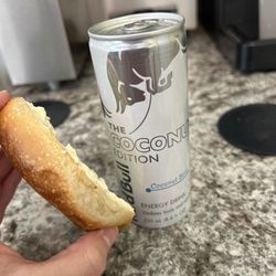 Raw bagel and coconut berry redbull can