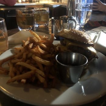 The Bluebird Pub - Burger - Cocktail Bars Near Me - Baltimore, Maryland