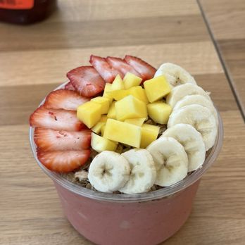 Mamaka Bowls - Juice Bars & Smoothies Near Me - Dallas, Texas Mamaka Bowls - Juice Bars & Smoothies Near Me - Dallas, Texas