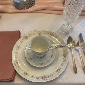 22 Moons Tea Room - Tea Rooms Near Me - Valrico, Florida