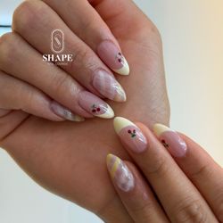 Shape Nail Lounge
