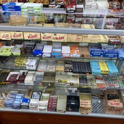 H Smoke Shop