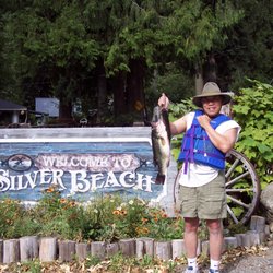 Silver Beach Resort - Great Big Mouth Bass fishing!