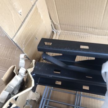 FedEx - Bent frame for rack - Couriers & Delivery Services Near Me - Memphis, Tennessee