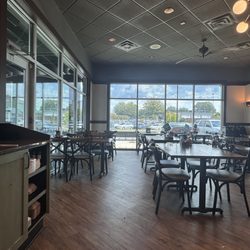 Another Broken Egg Cafe