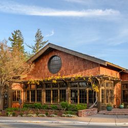 Saratoga Foothill Club - Newly renovated exterior