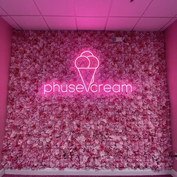 Phuse Cream - Decor - Ice Cream & Frozen Yogurt Near Me - Plantation, Florida Phuse Cream - Decor - Ice Cream & Frozen Yogurt Near Me - Plantation, Florida