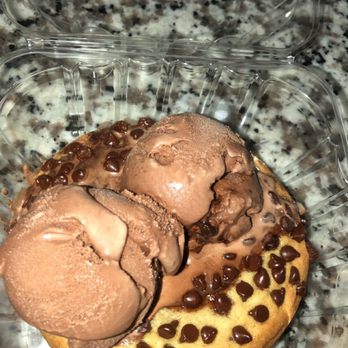 Midnight Cookies - Bakeries Near Me - Hollywood, Florida Midnight Cookies - Bakeries Near Me - Hollywood, Florida