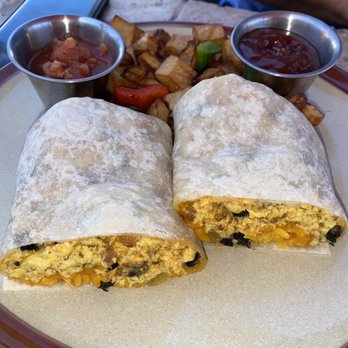 The Wigwam Bar - $12 breakfast burrito- 'par' with day old potatoes - Cocktail Bars Near Me - Litchfield Park, Arizona
