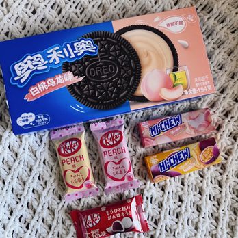 Sticky Fingers - Peach oolong oreos? Count me in! - Candy Stores Near Me - Grand Rapids, Michigan Sticky Fingers - Peach oolong oreos? Count me in! - Candy Stores Near Me - Grand Rapids, Michigan