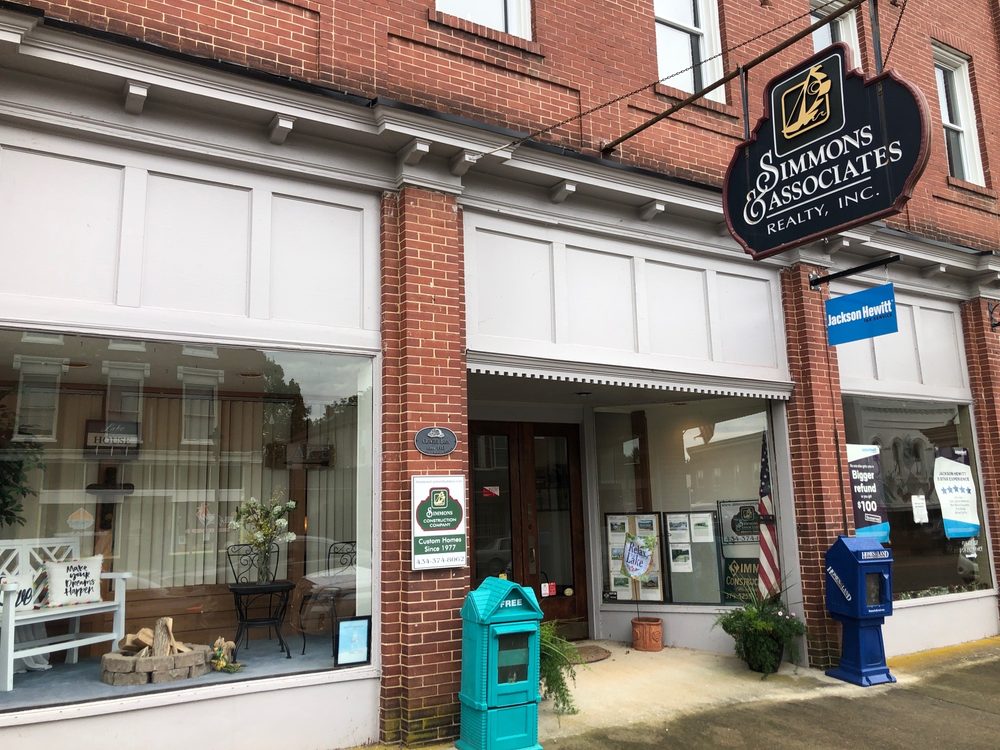 SIMMONS & ASSOCIATES REALTY Updated July 2024 311 Virginia Ave