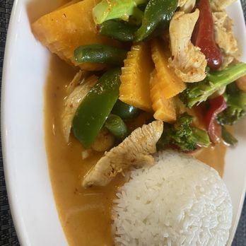 Riceberry - Chicken squash Curry - Thai Near Me - Sudbury, Massachusetts