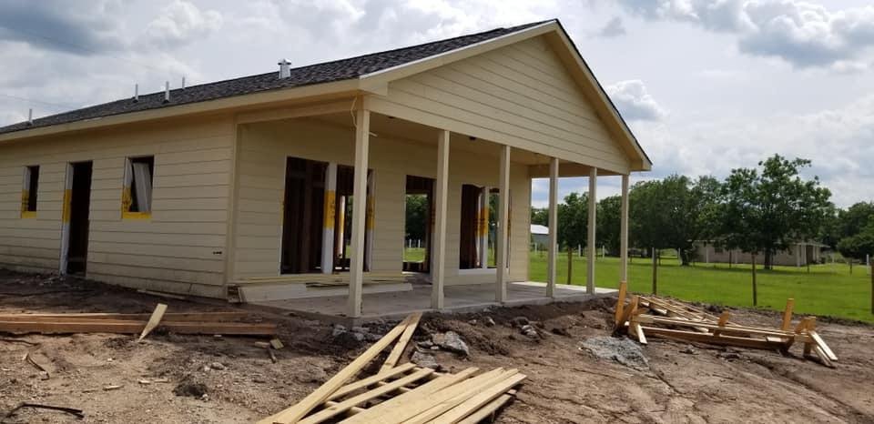 Slide of Tejas Paving and More Construction