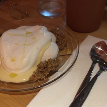 Lasita - calamansi pavlova - Filipino Near Me - Los Angeles, California Lasita - calamansi pavlova - Filipino Near Me - Los Angeles, California