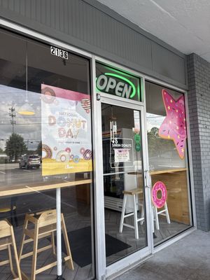 Sarah Donuts Decatur by null