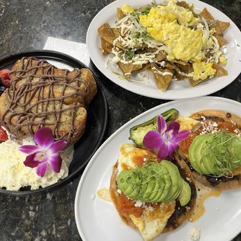 Tata's Cafe - French toast, huevos rancheros, and green chilaquiles. - Breakfast & Brunch Near Me - Hawthorne, California Tata's Cafe - French toast, huevos rancheros, and green chilaquiles. - Breakfast & Brunch Near Me - Hawthorne, California