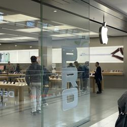 Apple Store - Eingang zum Store