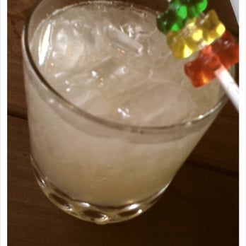 The Pearl Hotel - the bees knees specialty drink - San Diego, CA