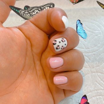 Classy Nails - Cute gel manicure - Nail Salons Near Me - Denver, Colorado