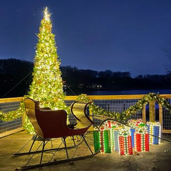 Lights On The Lake - Festivals Near Me - Harpers Ferry, West Virginia Lights On The Lake - Festivals Near Me - Harpers Ferry, West Virginia