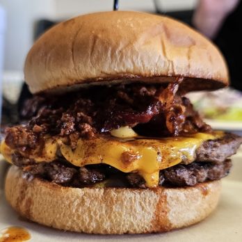 Bobo's Deli And Grill - Gus Burger - American Near Me - Winston Salem, North Carolina