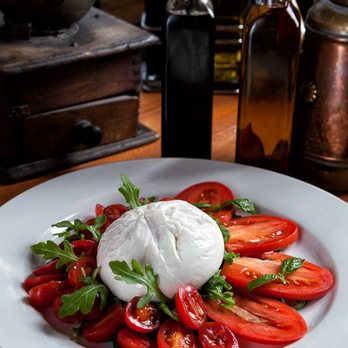 Fratelli La Bufala - Fresh Burrata - Pizza Near Me - Miami Beach, Florida