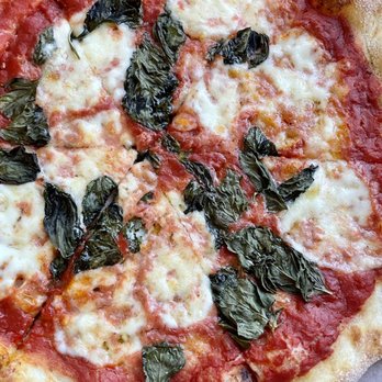 Fredi The PizzaMan - Margherita Pizza Large - Italian Near Me - Melvindale, Michigan Fredi The PizzaMan - Margherita Pizza Large - Italian Near Me - Melvindale, Michigan