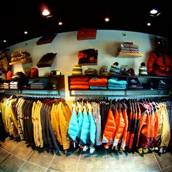 Volcom - Women's Clothing Near Me - Chamonix-Mont-Blanc, 74