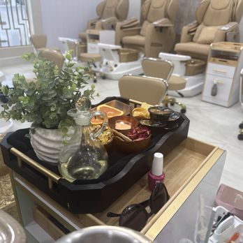 VN Nails & Spa - VN pedicure - Nail Salons Near Me - Cape Coral, Florida