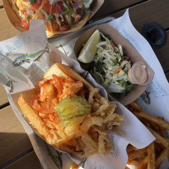Seasurf Fish - Lobster roll and fish tacos - Seafood Near Me - San Clemente, California