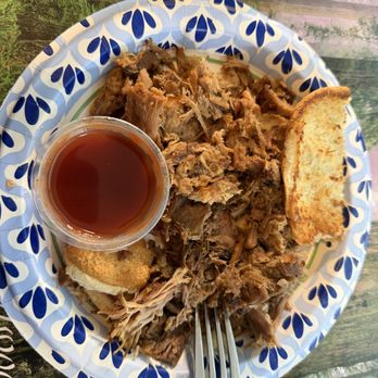 El Flako’s Wrangler Barbecue - little pieces of dried out beef, with not flavor Rosa's barbeque in Escondido - Barbeque Near Me - Escondido, California